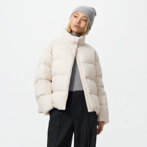 NWT UNIQLO Powder Soft Down Jacket Size XS